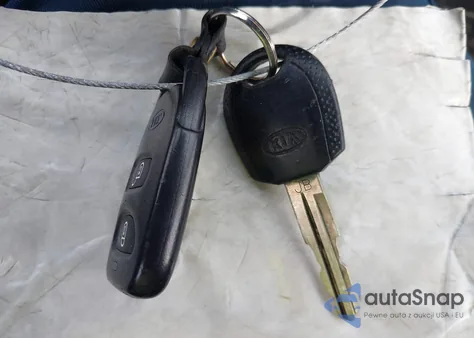 2006 Kia Rio Lx z USA, uszkodzony, nr VIN KNADE123766158757